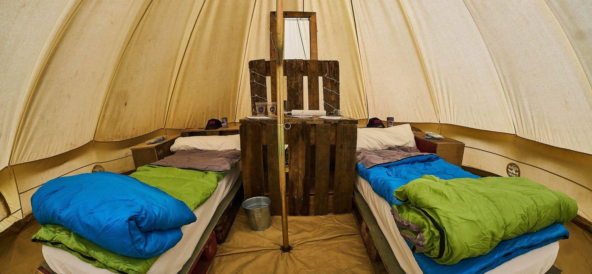 Pamplona Camping Otel Aizoáin Dış mekan fotoğraf