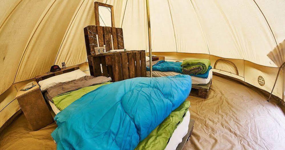 Pamplona Camping Otel Aizoáin Dış mekan fotoğraf